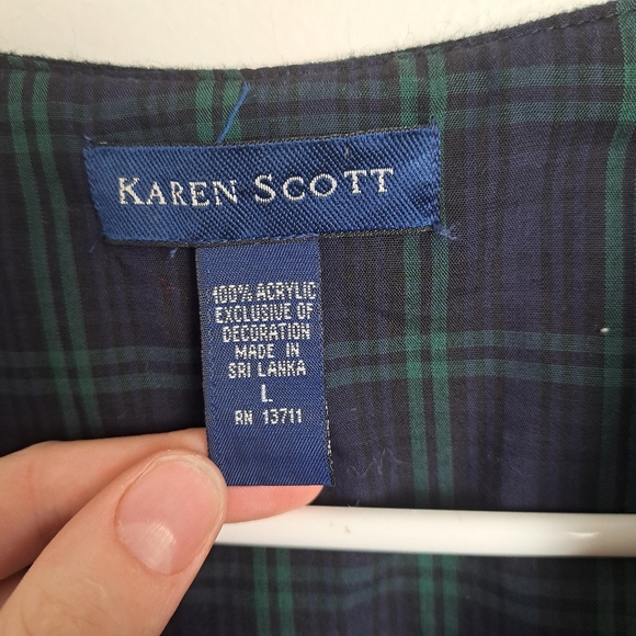 Karen Scott Black Embroidered Christmas Santa Bells Presents Stockings Vest Sz L - Picture 5 of 6